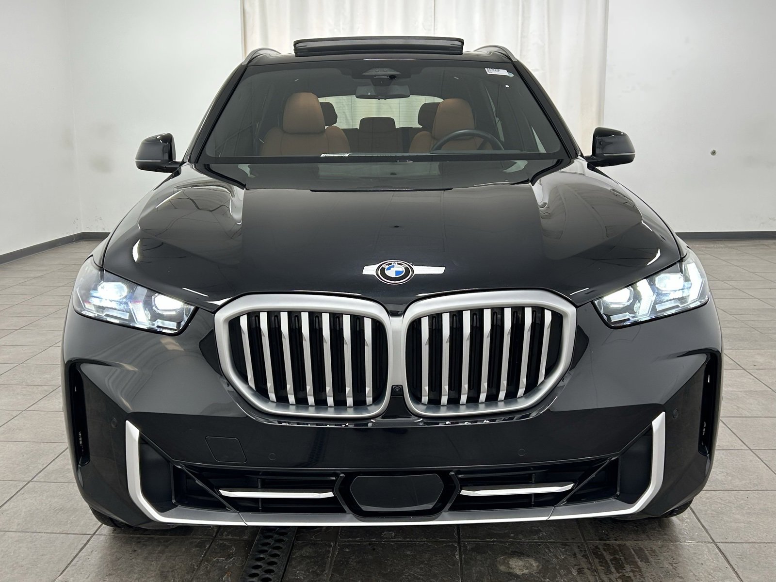 Used 2024 BMW X5 xDrive40i w/ Premium Package image 7