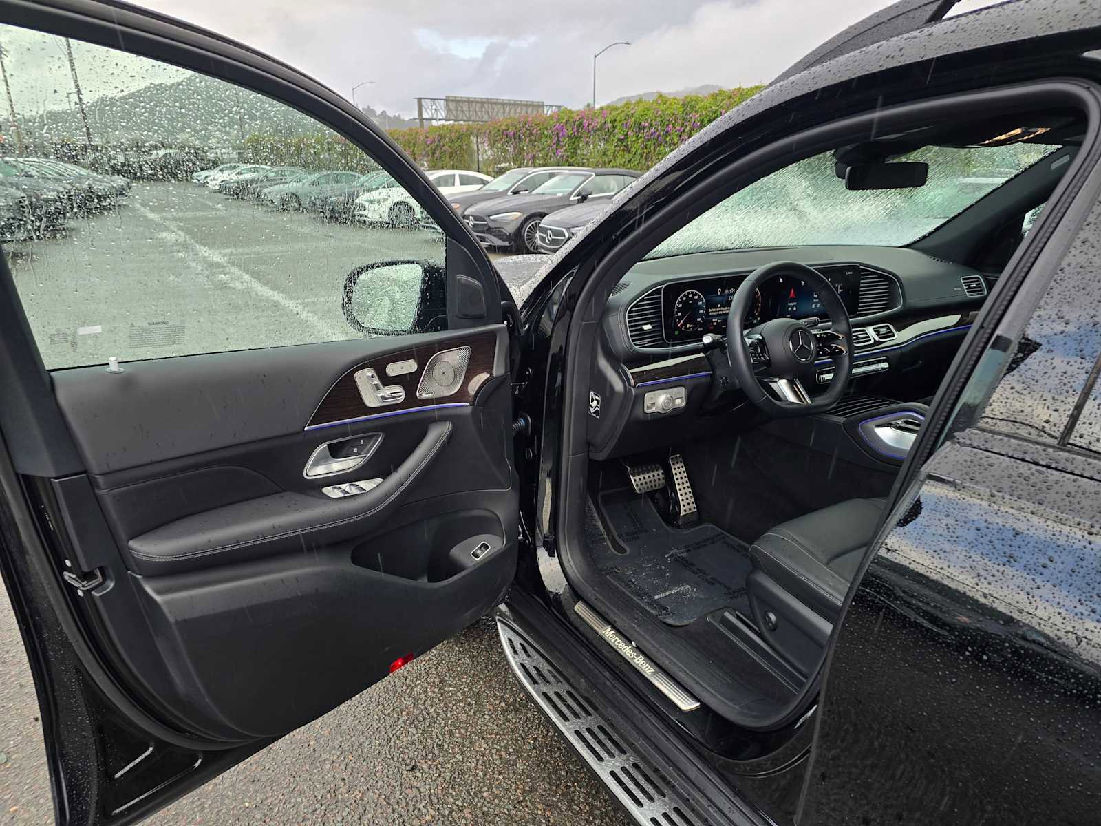 Used 2026 Mercedes-Benz GLS 450 4MATIC image 21