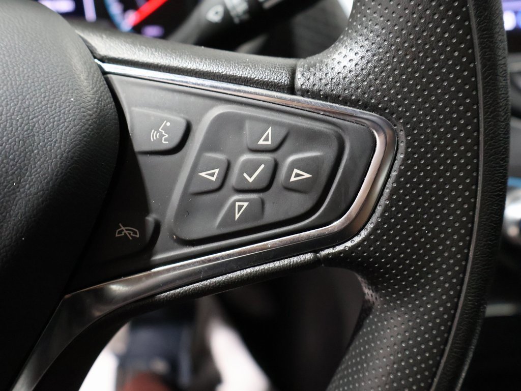 Used 2023 Chevrolet Malibu LT image 40