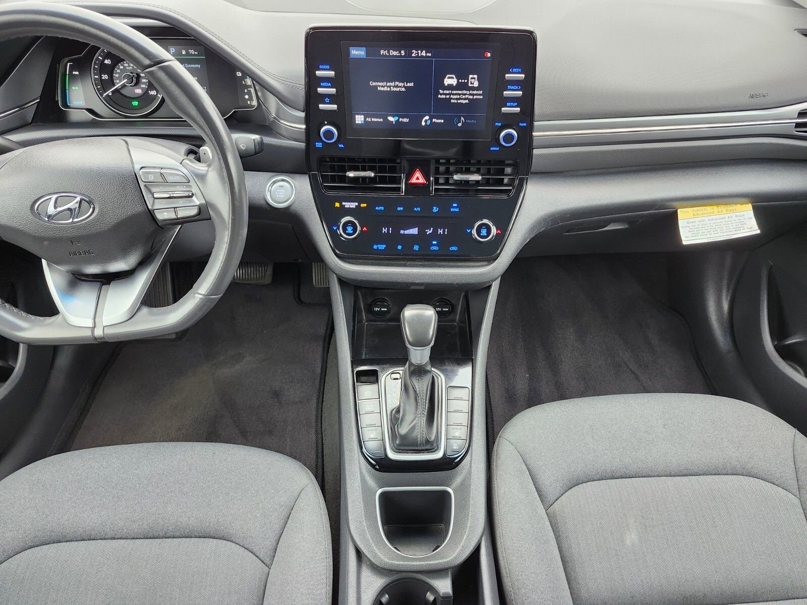 Used 2021 Hyundai Ioniq SE image 14