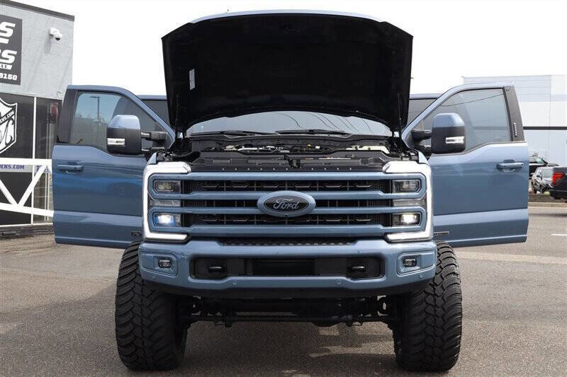 Used 2023 Ford F350 Platinum AWD/4WD image 43