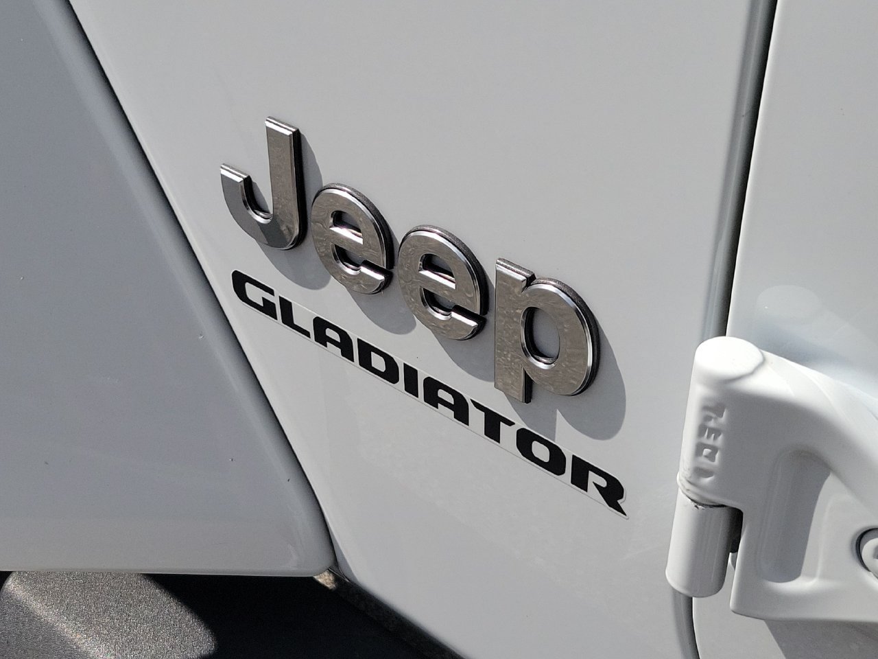 Used 2021 Jeep Gladiator Overland w/ Popular Equipment Package AWD/4WD image 8