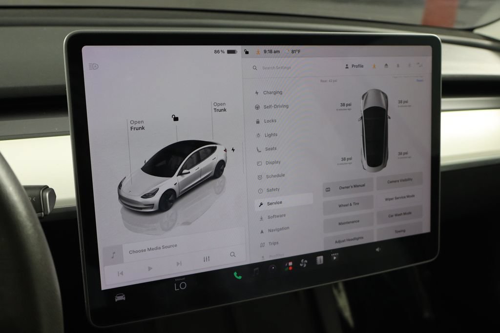 Used 2023 Tesla Model 3 Standard Range RWD image 33