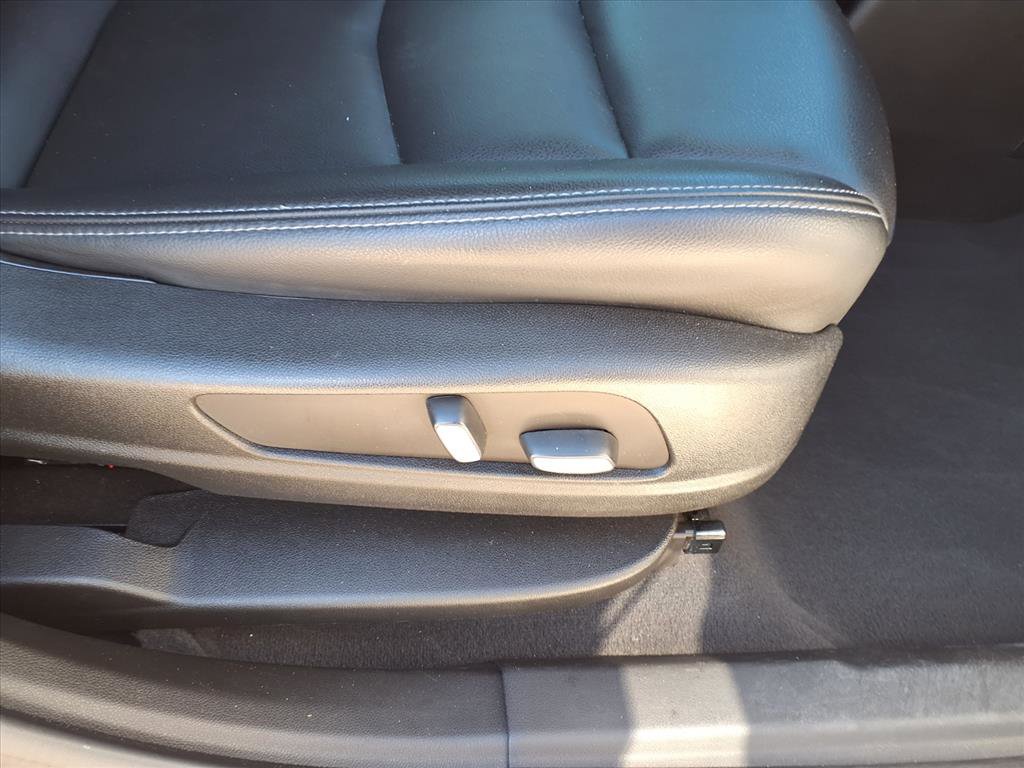 Certified 2022 Cadillac XT6 Luxury image 10