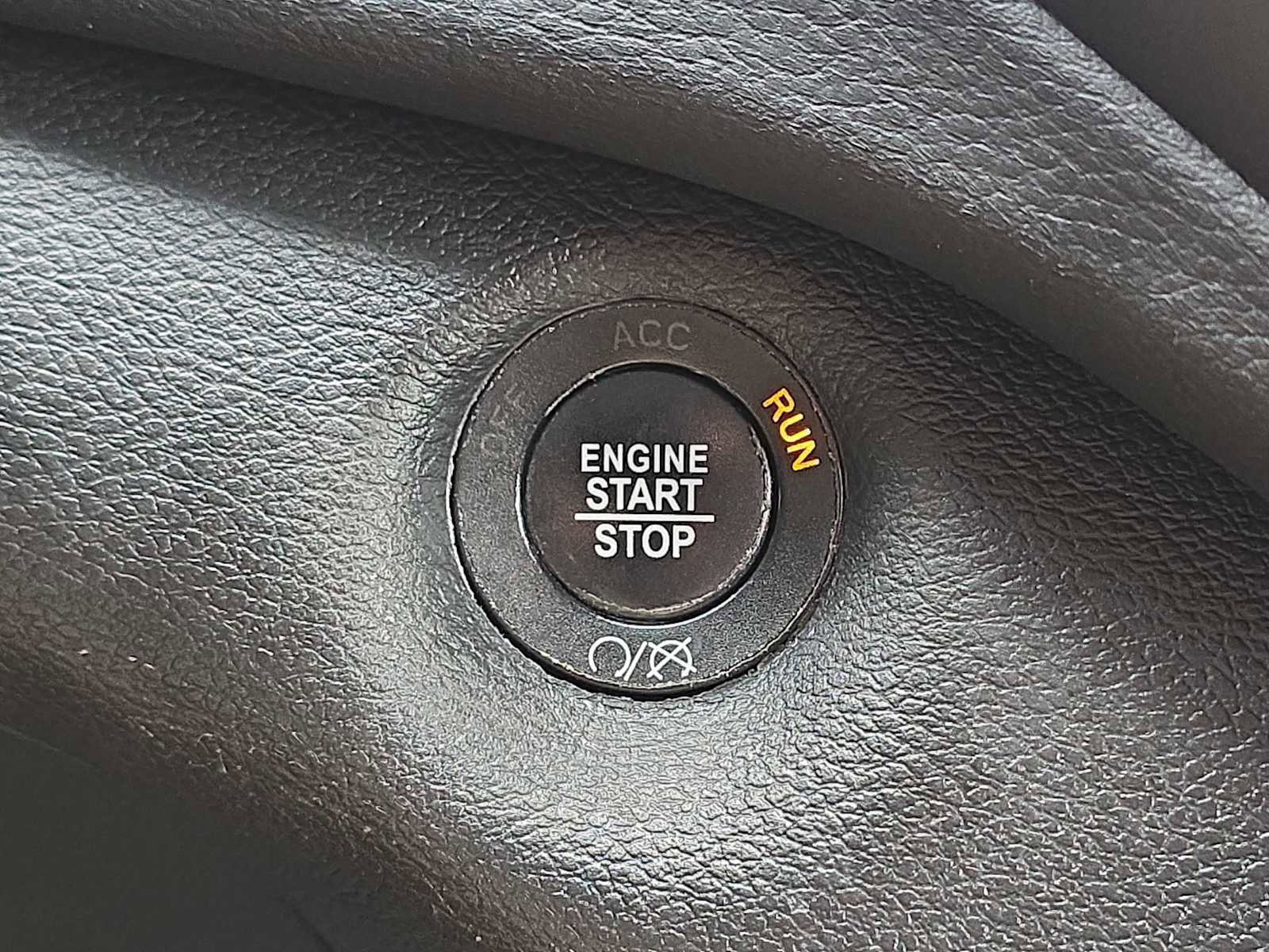 Certified 2021 Jeep Cherokee Latitude Lux 80th Anniv w/ Quick Order Package 2YU 80th image 24