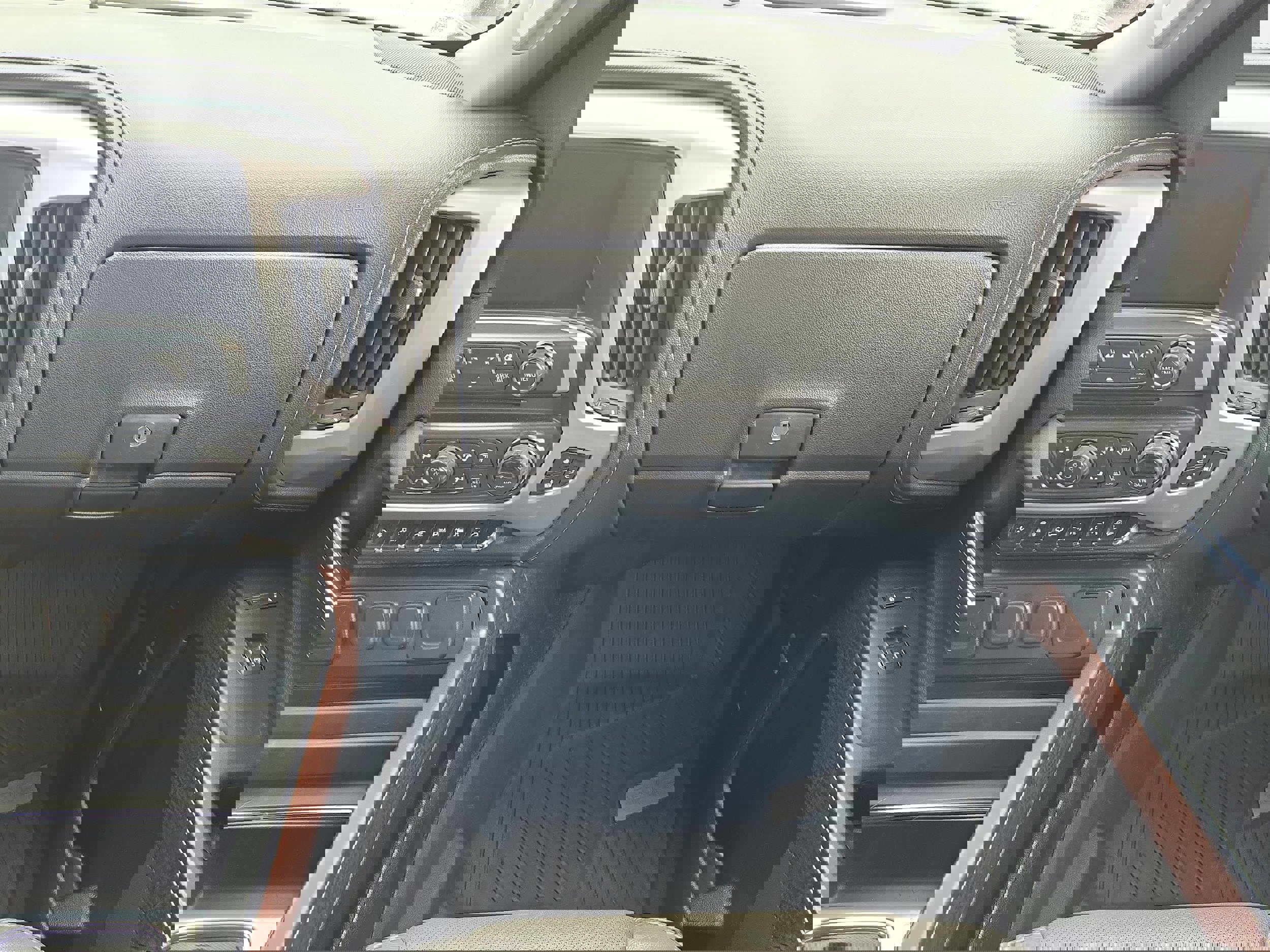 Used 2017 GMC Sierra 1500 SLT image 22