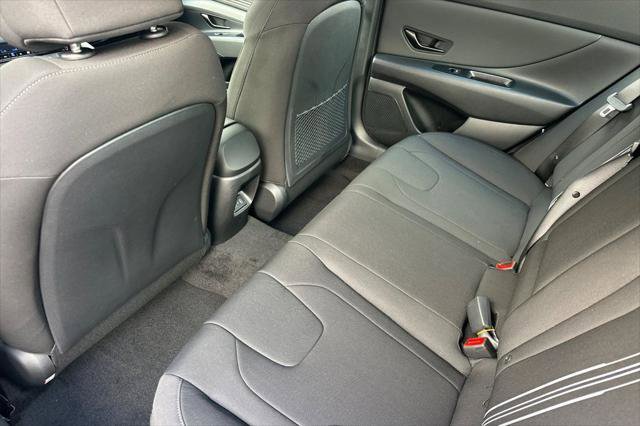 New 2026 Hyundai Elantra SEL Sport image 9