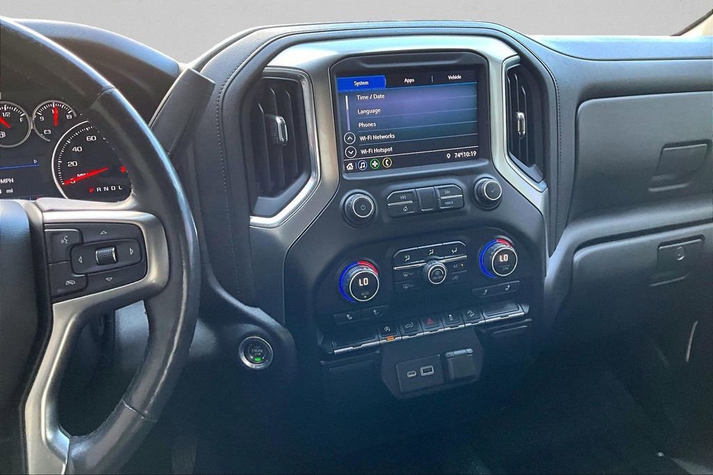 Used 2019 Chevrolet Silverado 1500 LT Trail Boss w/ Convenience Package AWD/4WD image 11