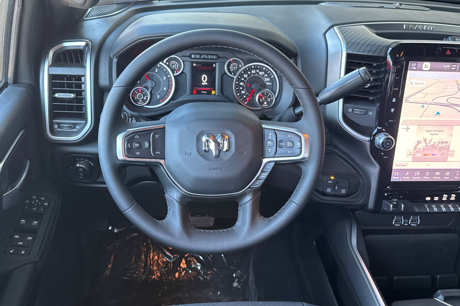 New 2026 RAM 3500 Big Horn AWD/4WD image 13