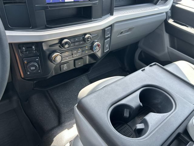 Used 2024 Ford F250 XL w/ FX4 Off-Road Package AWD/4WD image 25