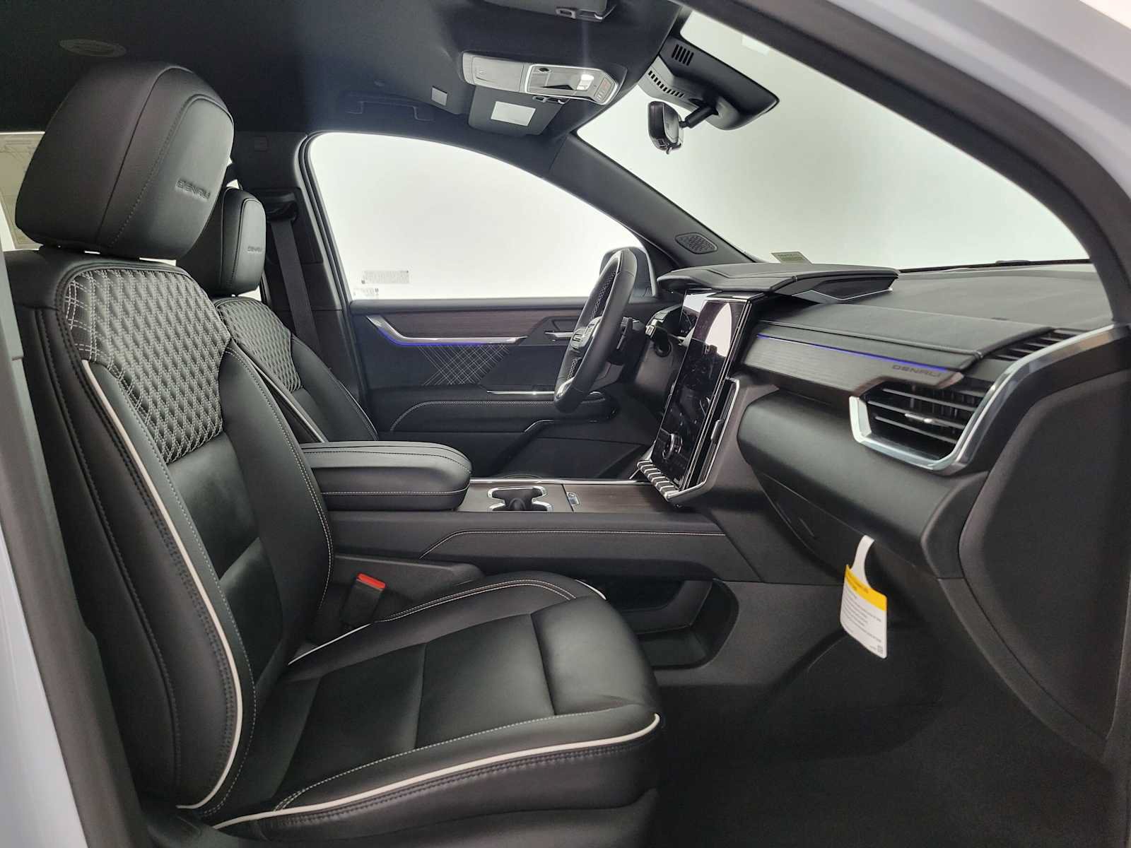New 2027 GMC Acadia Denali AWD/4WD image 10