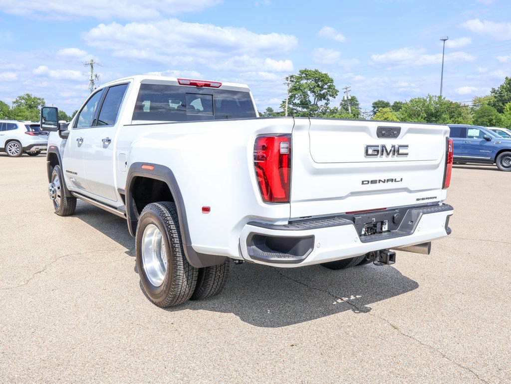 New 2026 GMC Sierra 3500 Denali w/ Denali Reserve Package AWD/4WD image 31