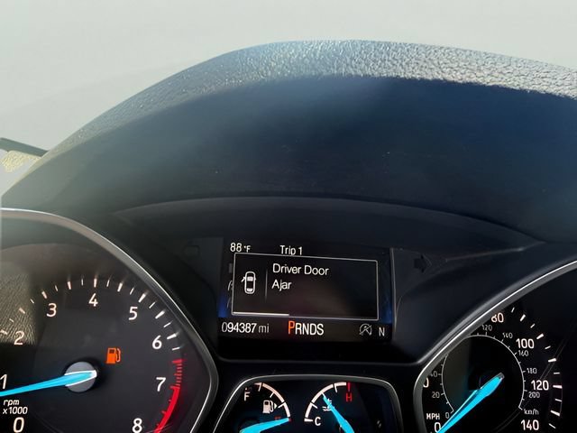 Used 2017 Ford Escape Titanium AWD/4WD image 16