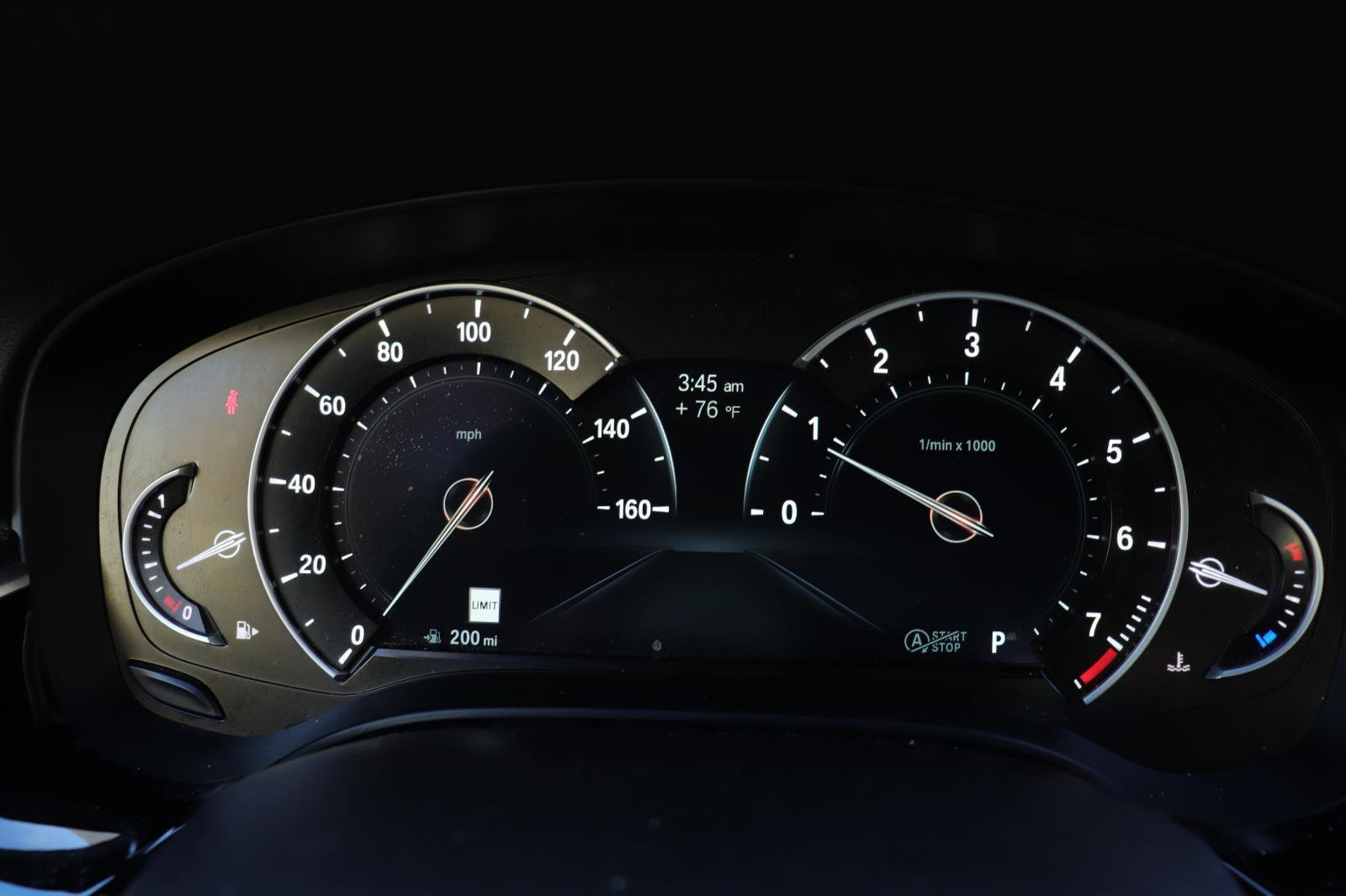 Used 2018 BMW 530i w/ Premium Package image 25