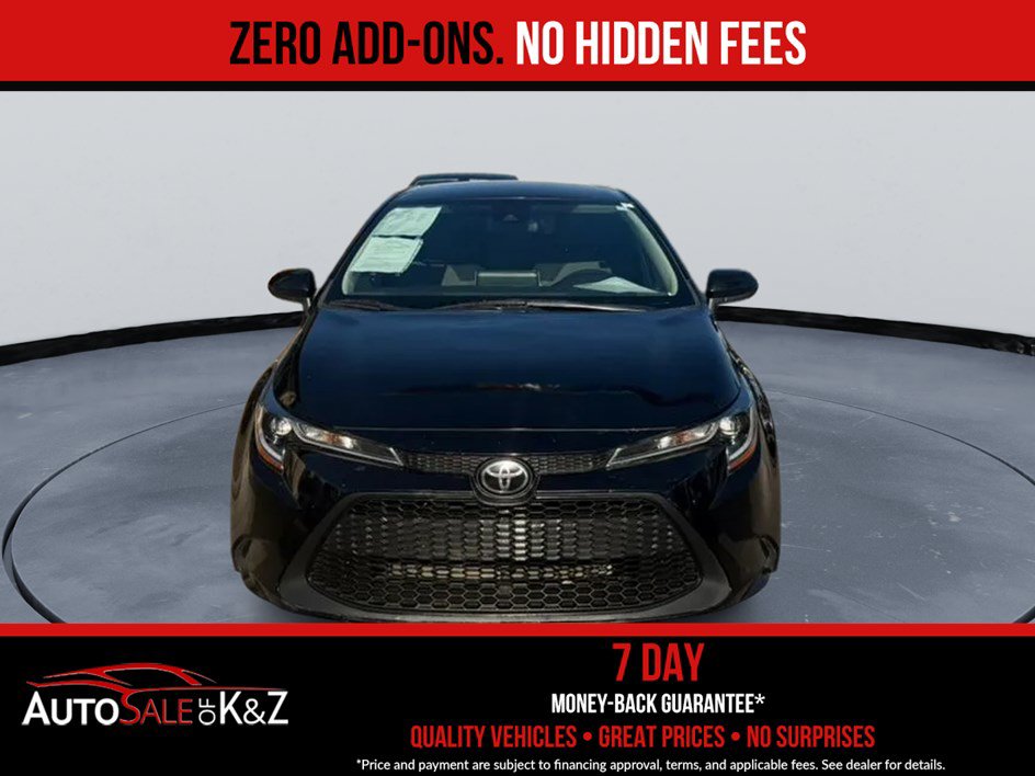 Used 2020 Toyota Corolla LE w/ LE Convenience Package FWD image 3
