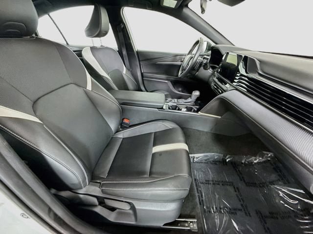 Certified 2026 Toyota Camry SE FWD image 28