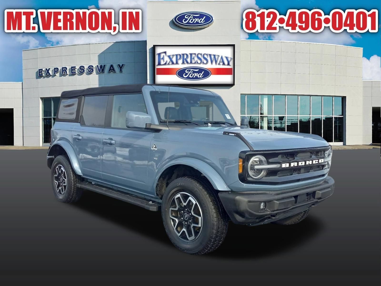 Used 2023 Ford Bronco Outer Banks image 5