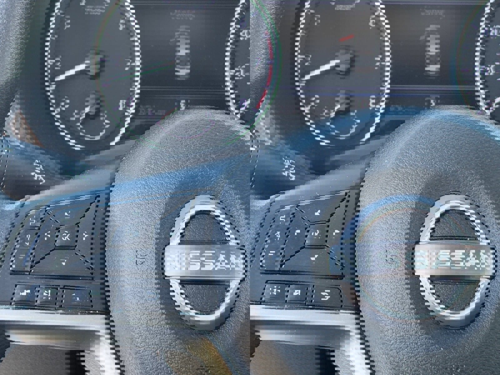 Certified 2025 Nissan Sentra SV image 19