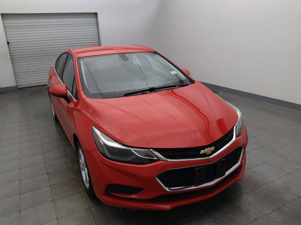Used 2017 Chevrolet Cruze LT w/ Convenience Package FWD image 14