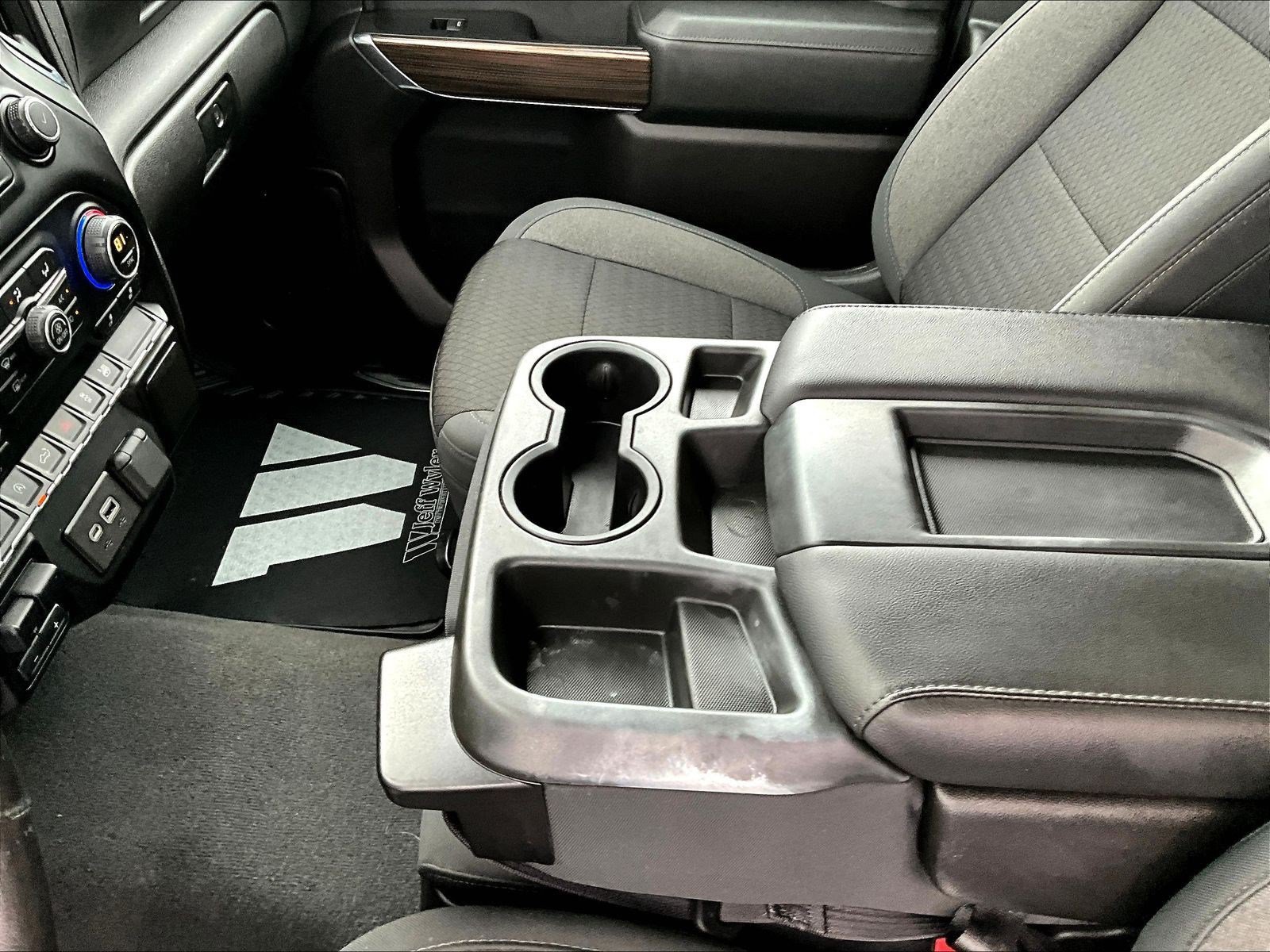 Used 2020 Chevrolet Silverado 1500 RST w/ All-Star Edition AWD/4WD image 19