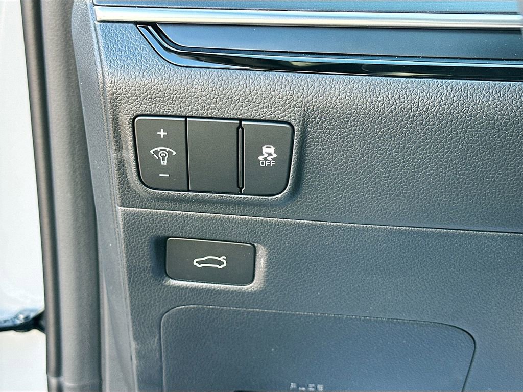 New 2026 Kia K5 GT-Line image 10