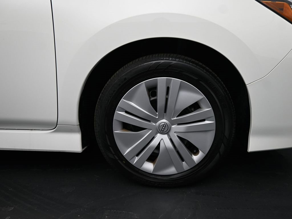 Used 2023 Nissan Leaf S image 10
