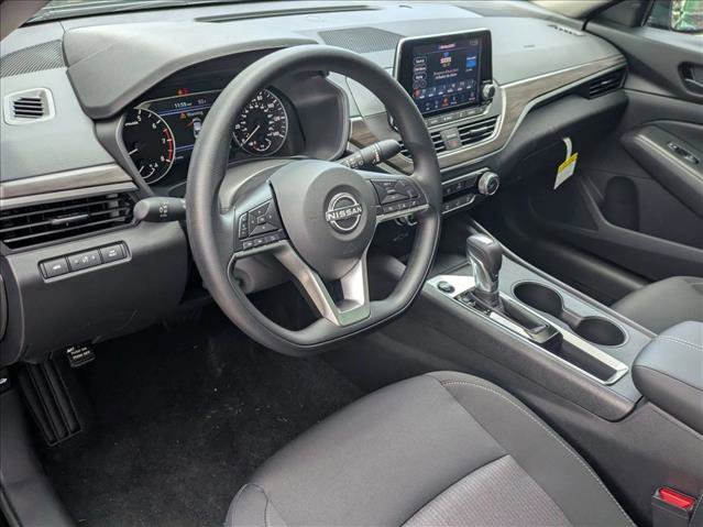 New 2026 Nissan Altima 2.5 SV FWD image 3