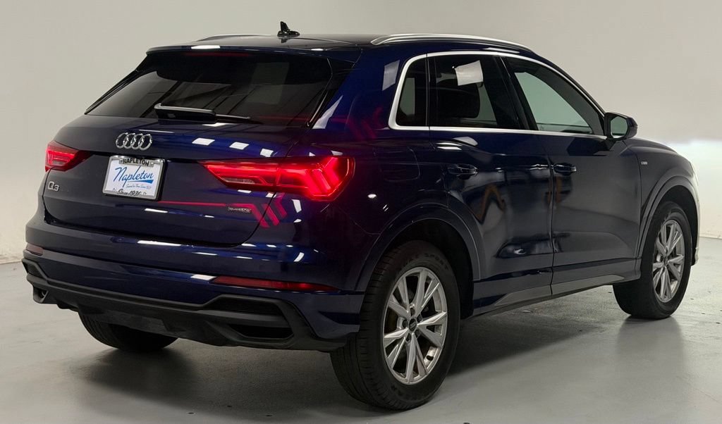 Used 2023 Audi Q3 2.0T Premium AWD/4WD image 3