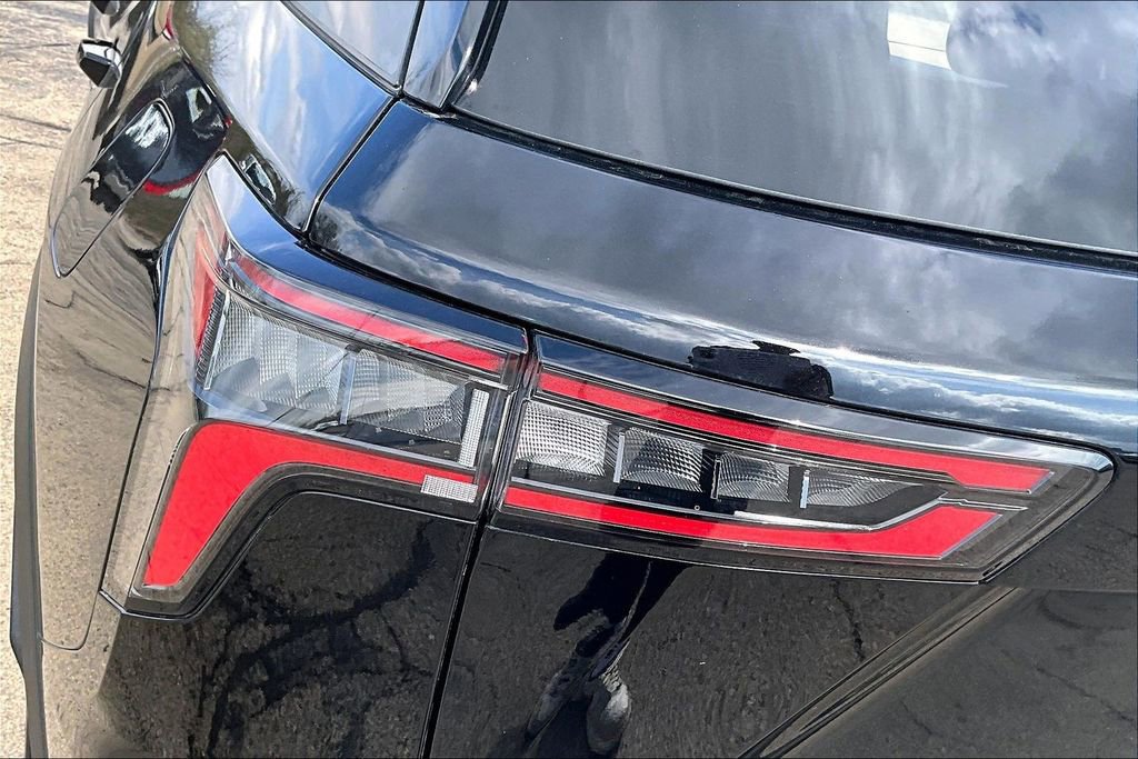 Used 2025 Chevrolet Equinox LT AWD/4WD image 22