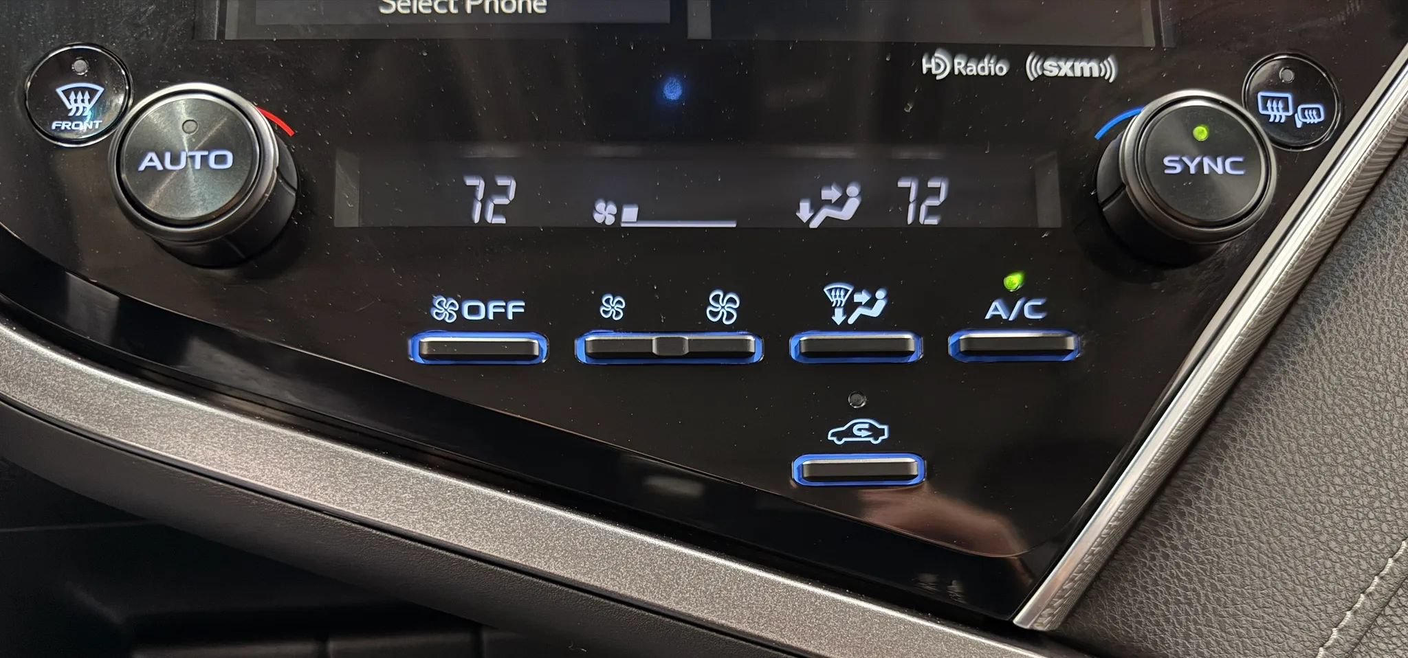 Used 2018 Toyota Camry SE w/ Audio Package FWD image 25