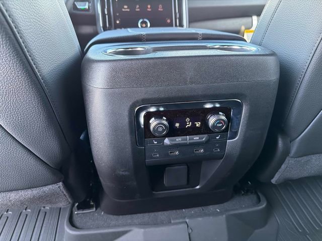 New 2026 GMC Yukon Denali w/ Denali Reserve Package image 16