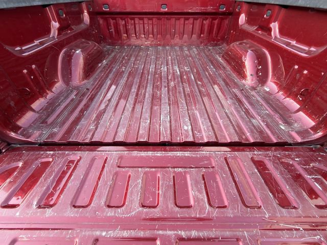 Used 2018 Chevrolet Silverado 1500 LT w/ LT Eassist Package RWD image 30