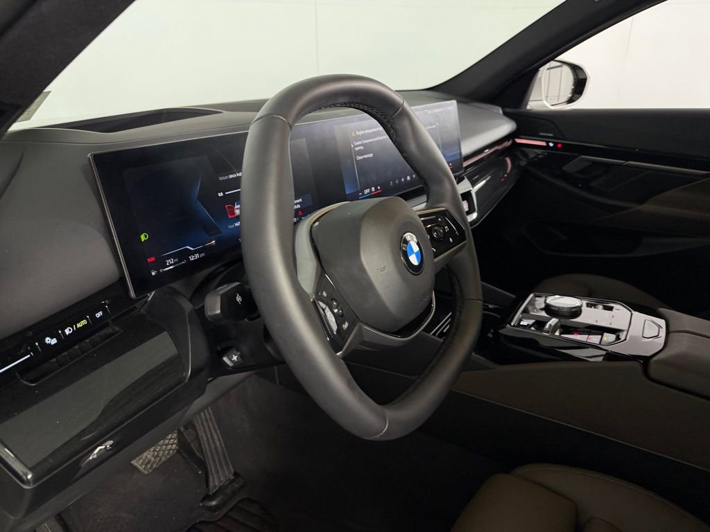Used 2026 BMW 530i image 23