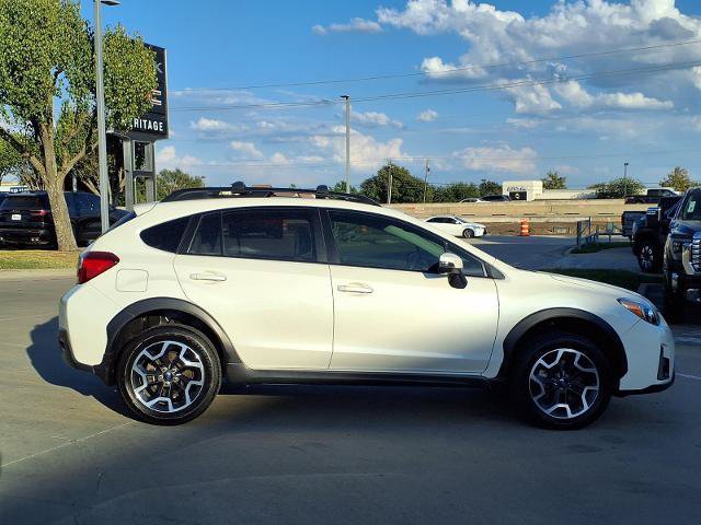 Used 2017 Subaru Crosstrek 2.0i Limited AWD/4WD image 2