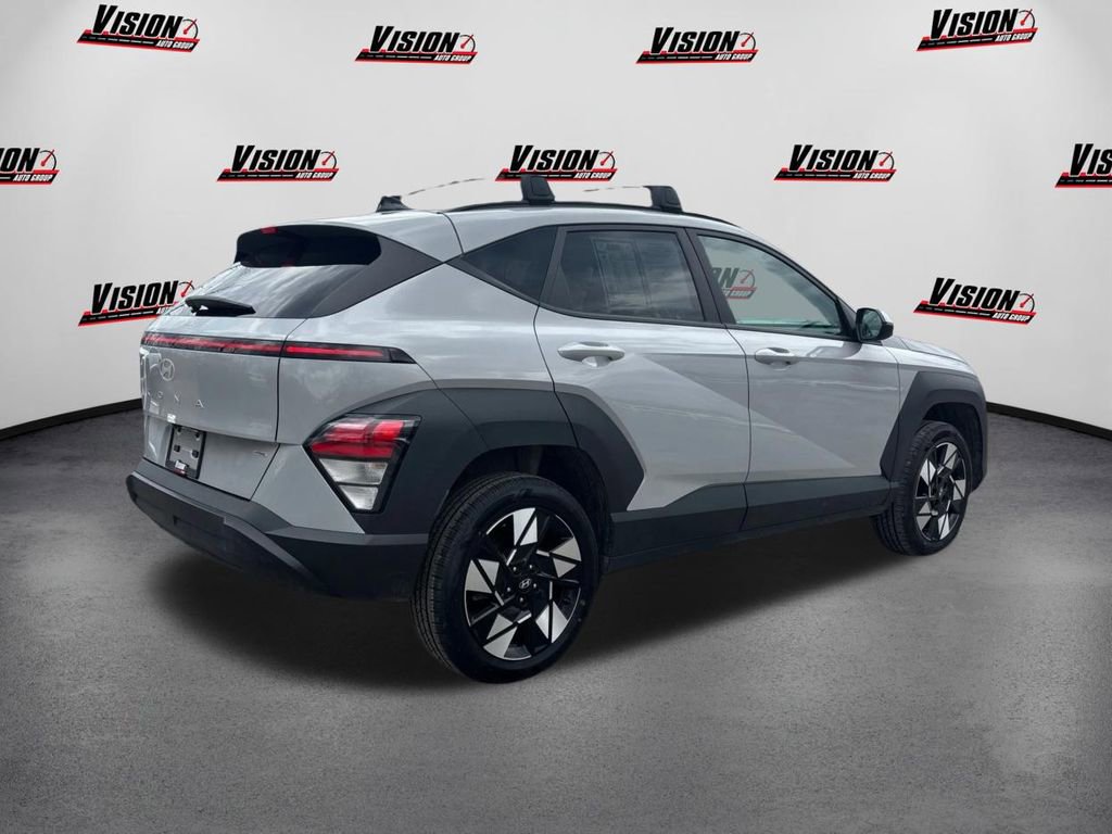 Certified 2025 Hyundai Kona SEL AWD/4WD image 5