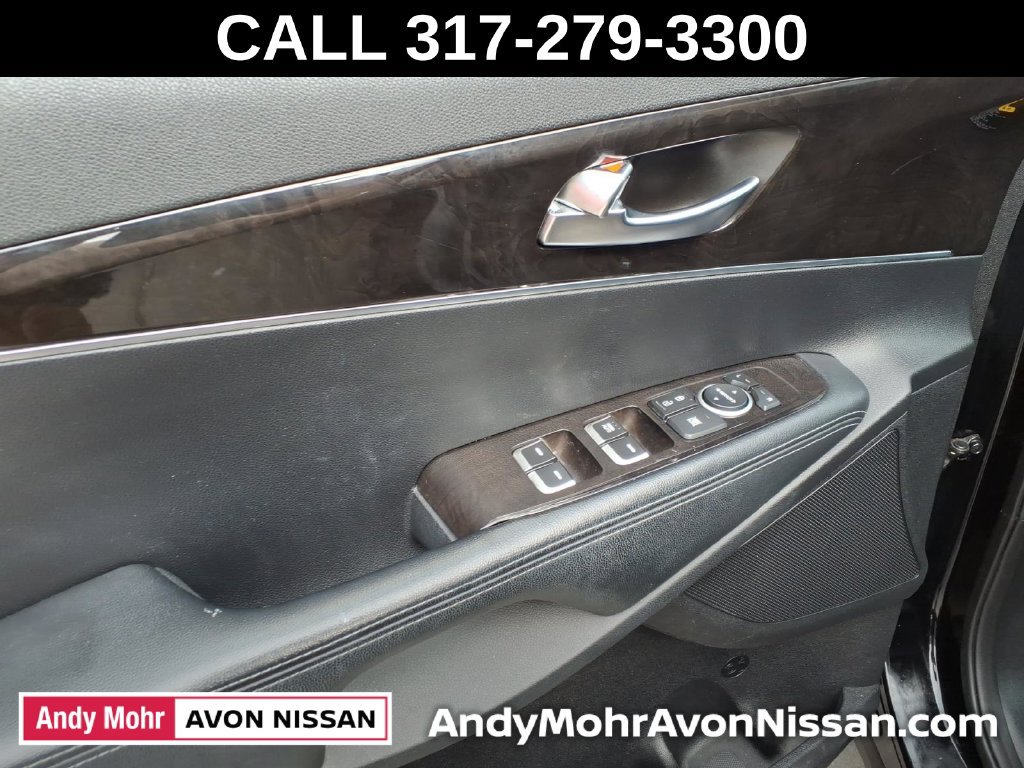 Used 2017 Kia Sorento FWD w/ LX Convenience Package image 16