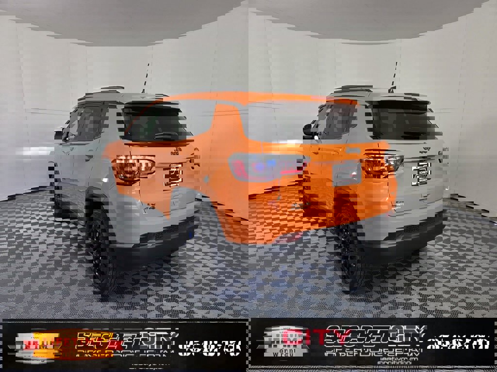 New 2026 Jeep Compass Latitude image 5