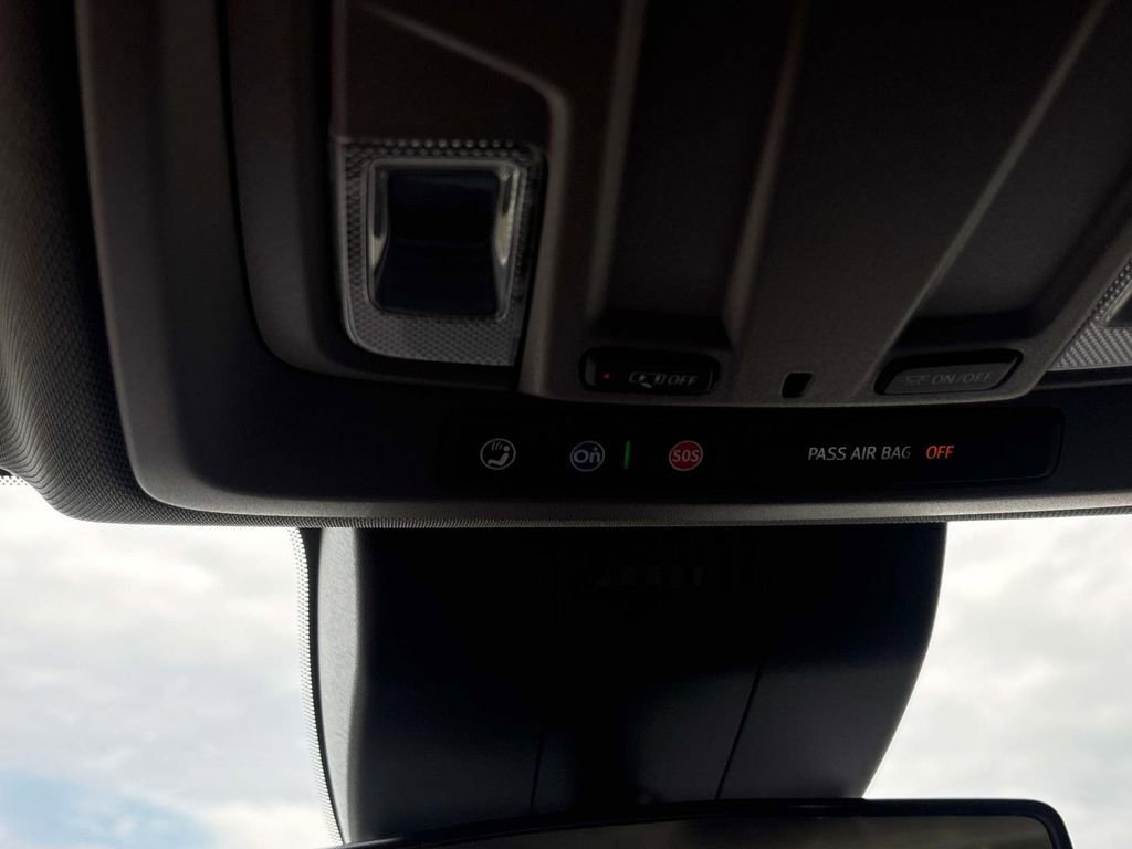 New 2025 GMC Sierra 1500 SLE AWD/4WD image 13