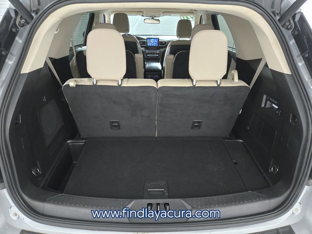 Used 2020 Ford Explorer Limited w/ Class III Trailer Tow Package image 16