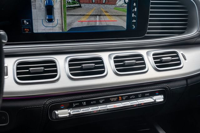 Used 2024 Mercedes-Benz GLE 53 AMG 4MATIC Coupe w/ Driver Assistance Package image 33