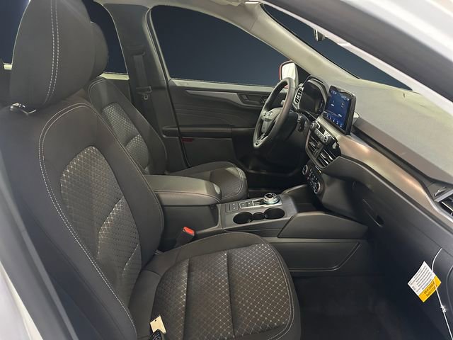 New 2026 Ford Escape Active w/ Cold Weather Package AWD/4WD image 38