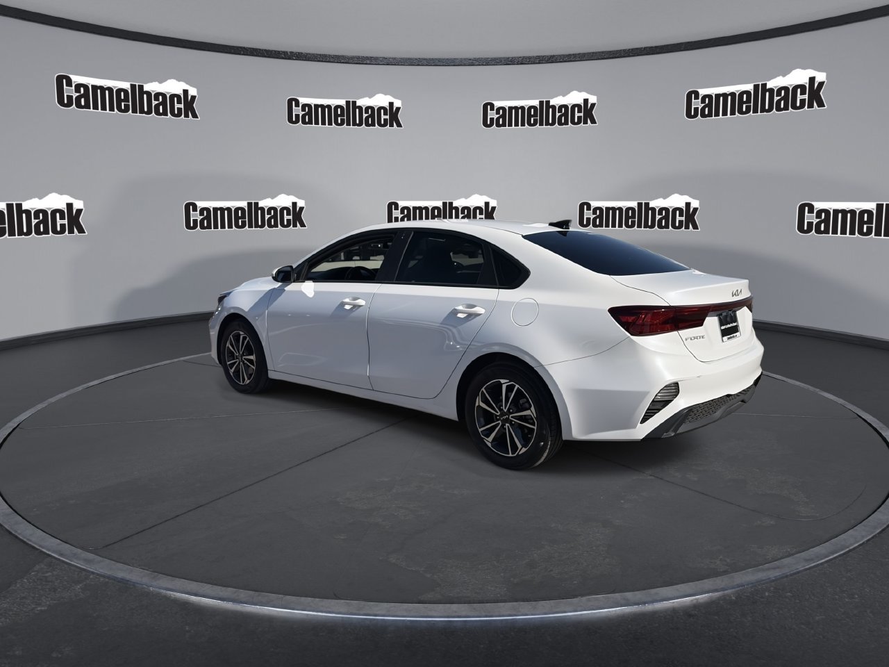 Certified 2024 Kia Forte LXS FWD image 5