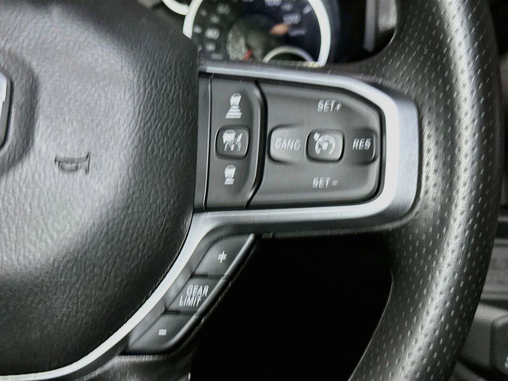 New 2026 RAM 5500 Tradesman AWD/4WD image 27