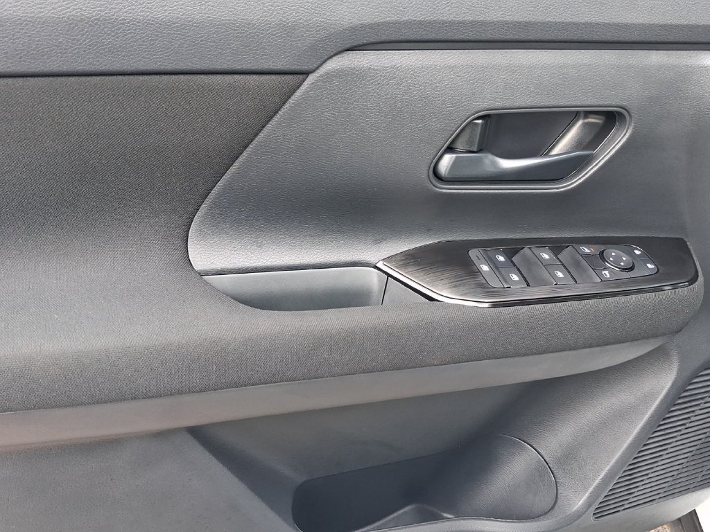 New 2027 Nissan Kicks S FWD image 26