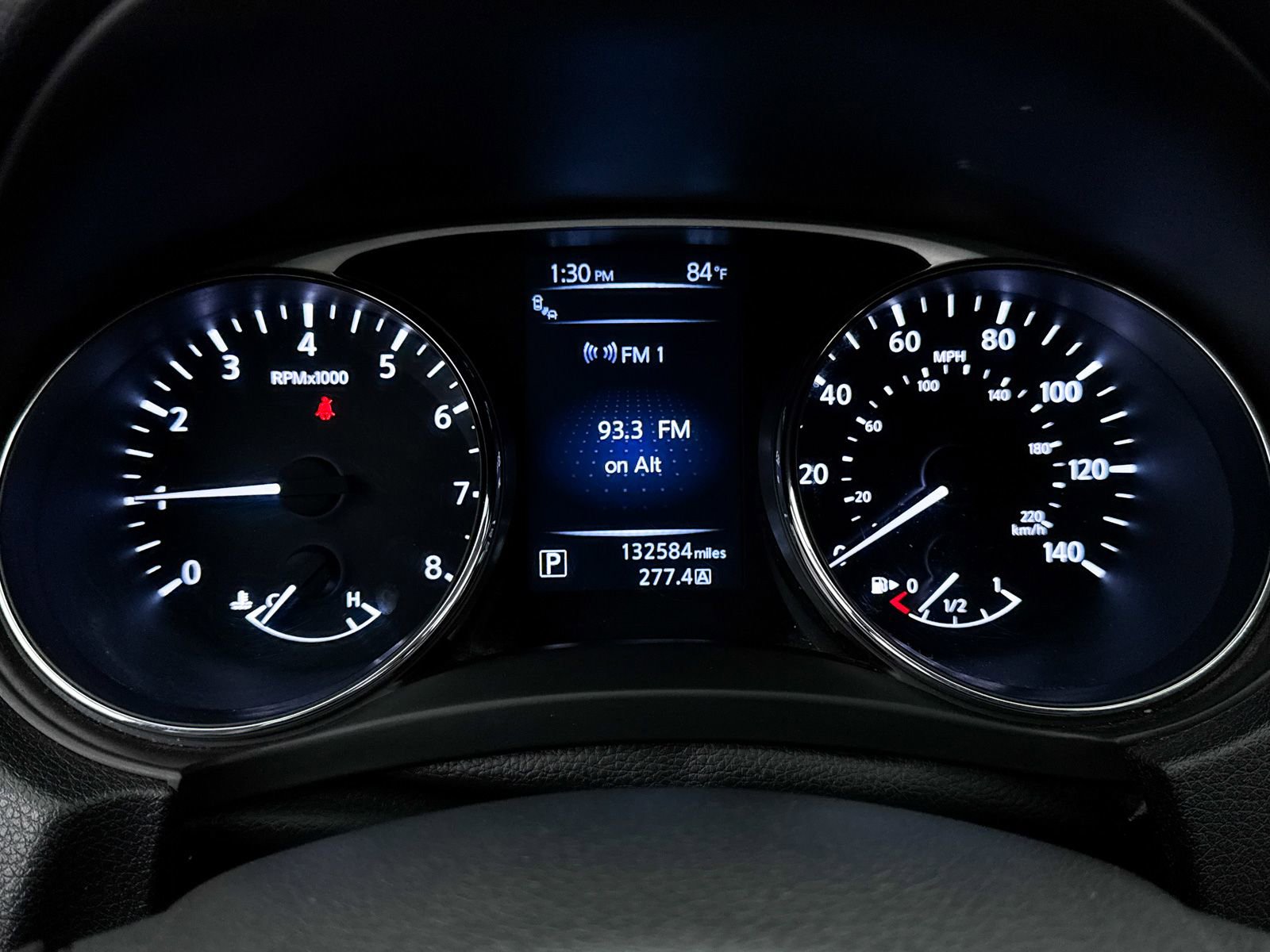 Used 2015 Nissan Rogue SV w/ SV Premium Package image 34