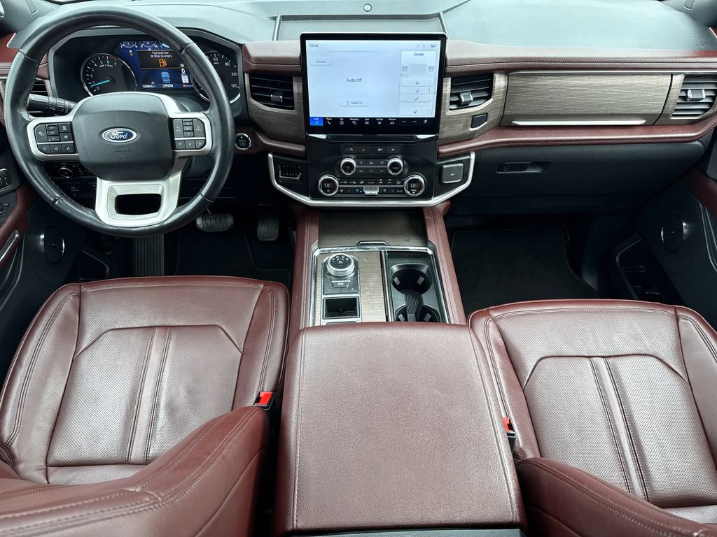 Used 2024 Ford Expedition Limited image 12