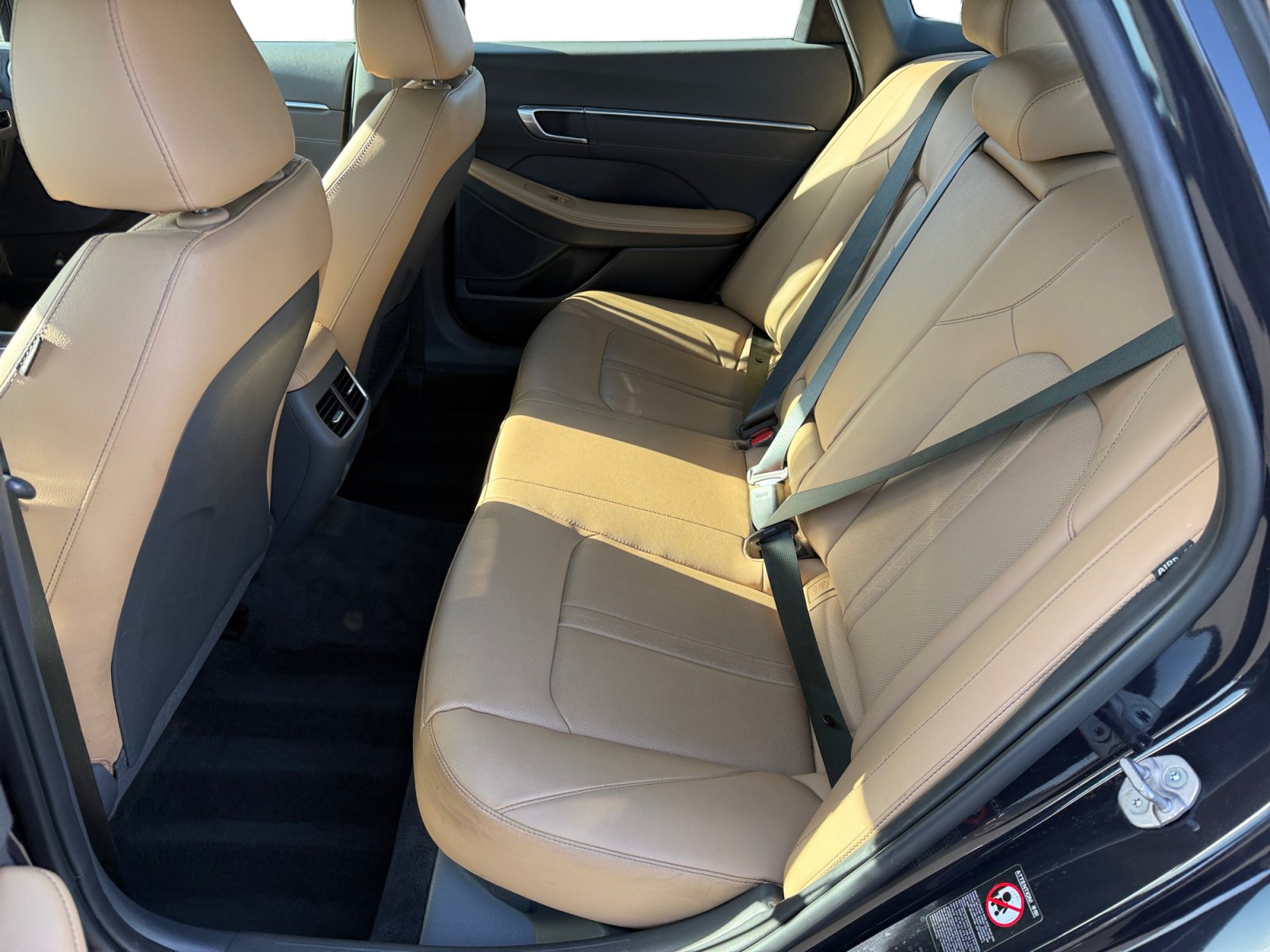 Used 2023 Hyundai Sonata Limited FWD image 16