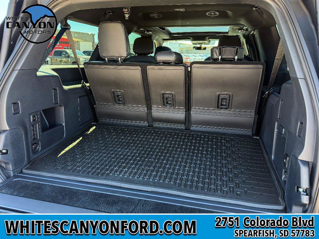 New 2027 Lincoln Navigator L Reserve w/ Jet Appearance Package AWD/4WD image 8