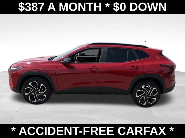 Used 2026 Chevrolet Trax RS w/ Driver Confidence Package FWD image 2