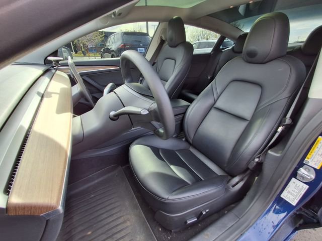 Used 2023 Tesla Model 3 Performance image 23